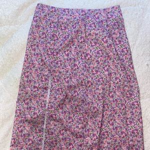 Pink floral skirt 🌸